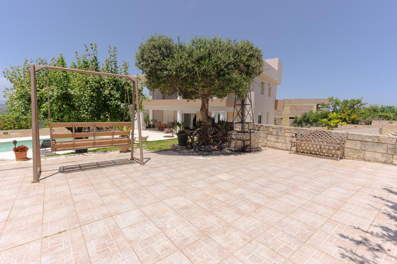 Blue Sky Villa In Crete Epano Vathia エクステリア 写真
